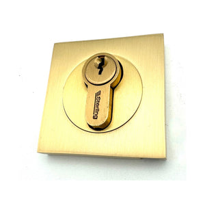 Square escutcheon